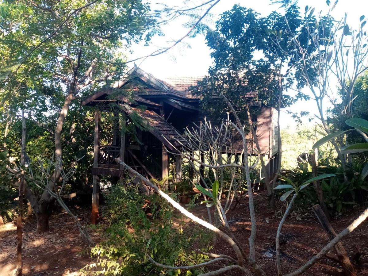 Quiet Garden View Lodge&Trekking Banlung Eksteriør billede