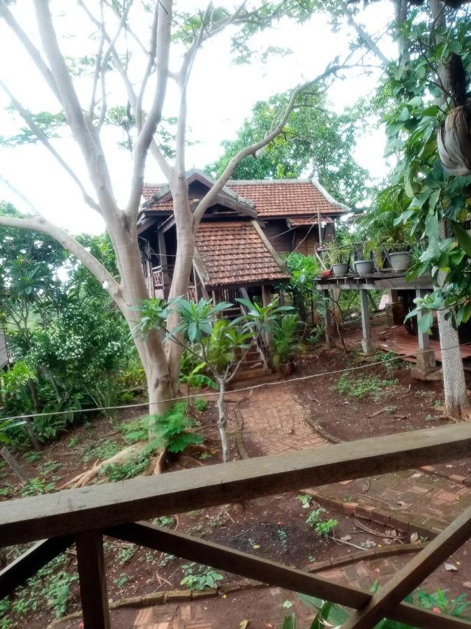 Quiet Garden View Lodge&Trekking Banlung Eksteriør billede