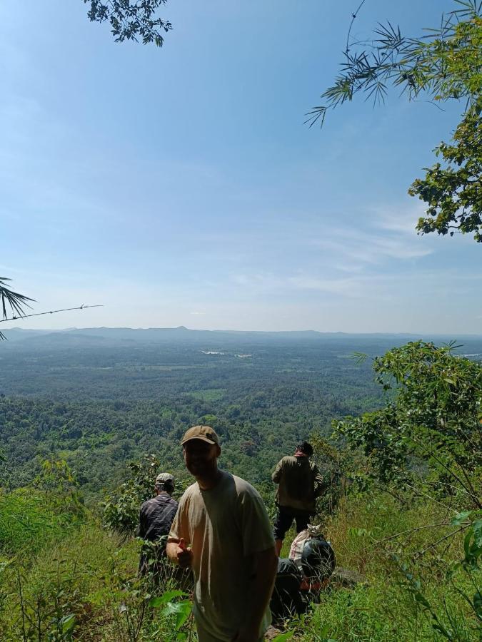 Quiet Garden View Lodge&Trekking Banlung Eksteriør billede